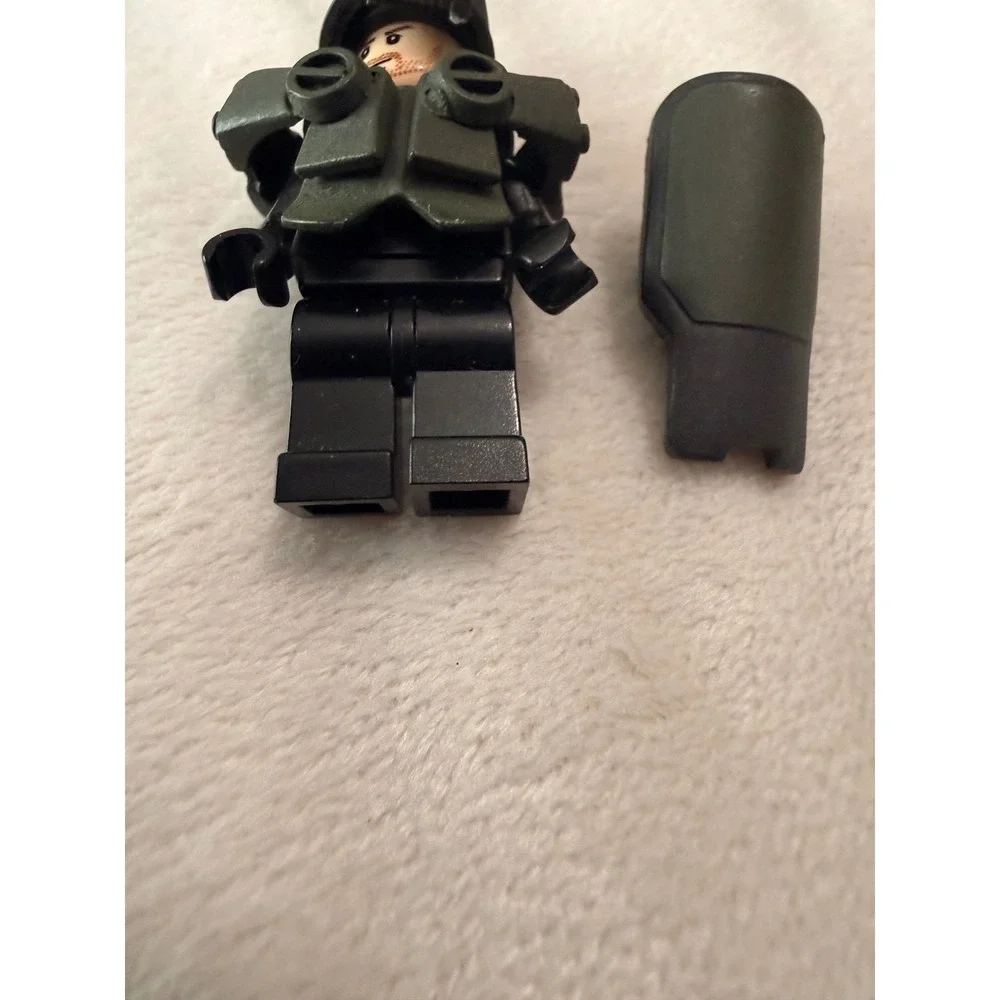 Lego Military Minifigure with Olive Armor Mini Figure